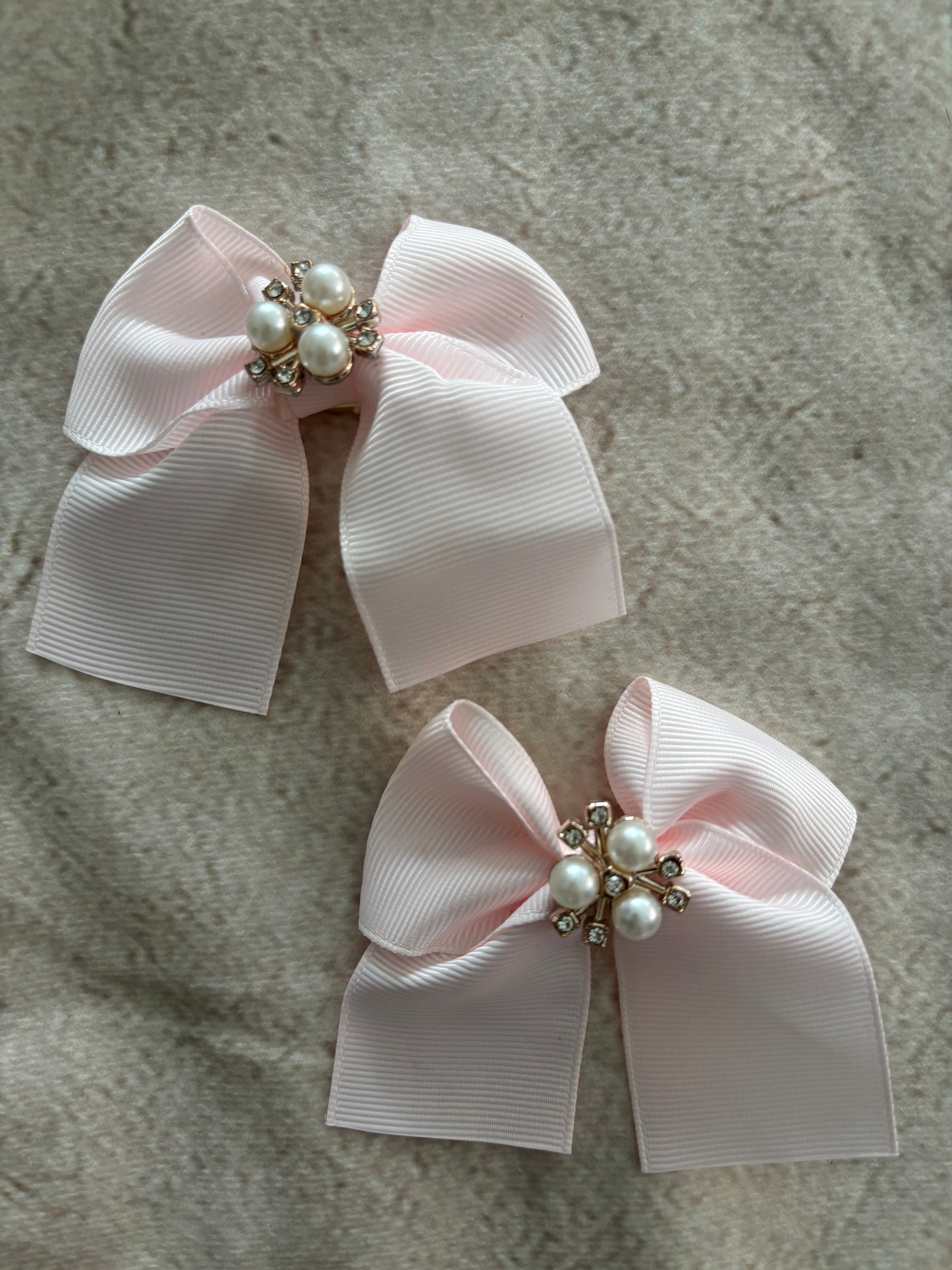 Baby Pink Pearl Bow Clips