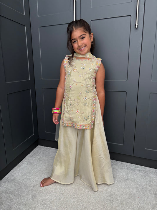 The Golden Muse | Girls Gold Floral Embroidered Palazzo Suit