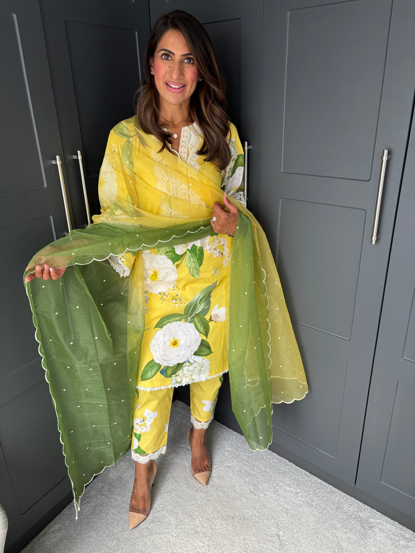 Mama Buttercup Blossom Set