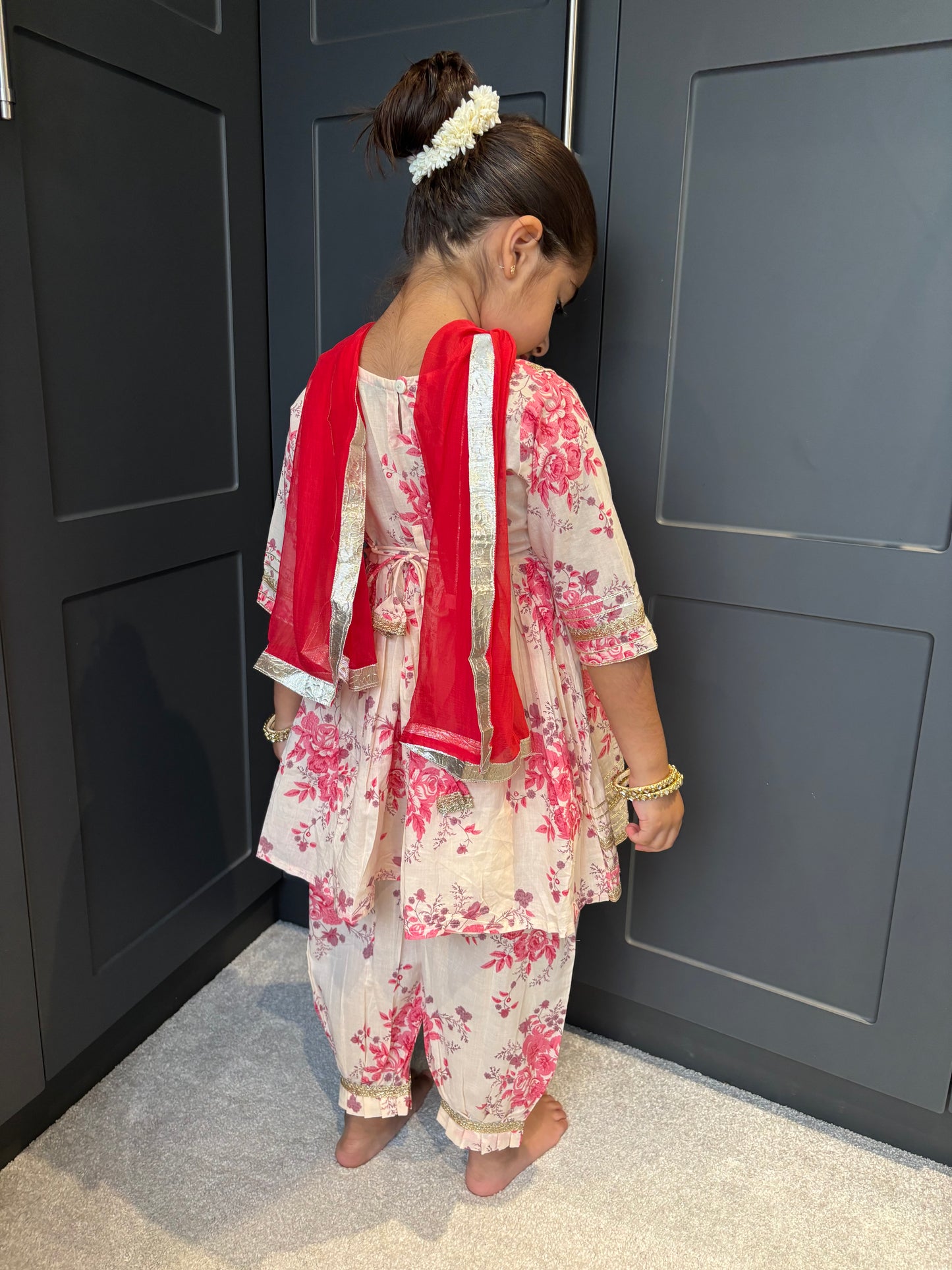 Chandni Bloom Outfit