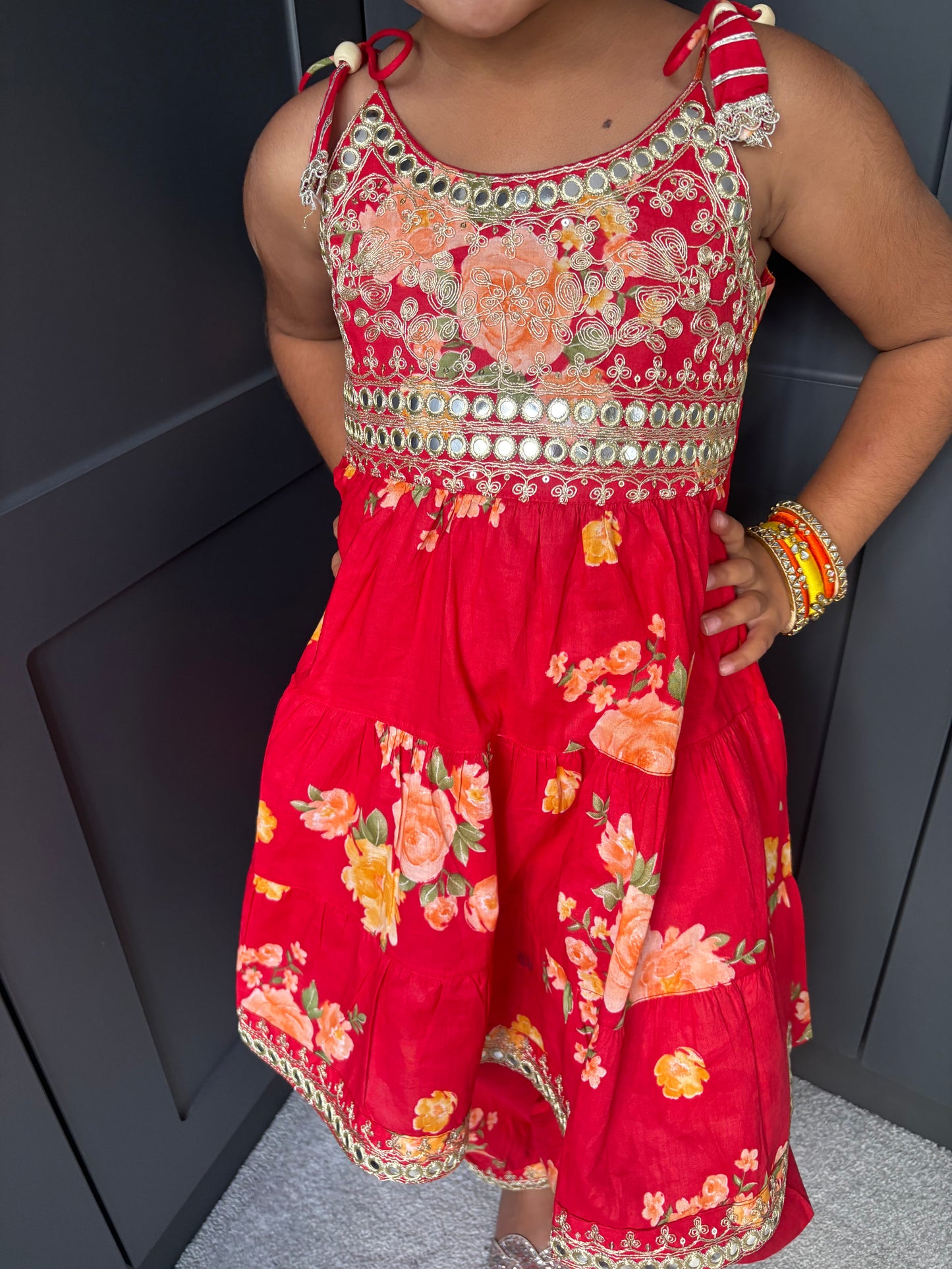 Red Flower Power Festive Set